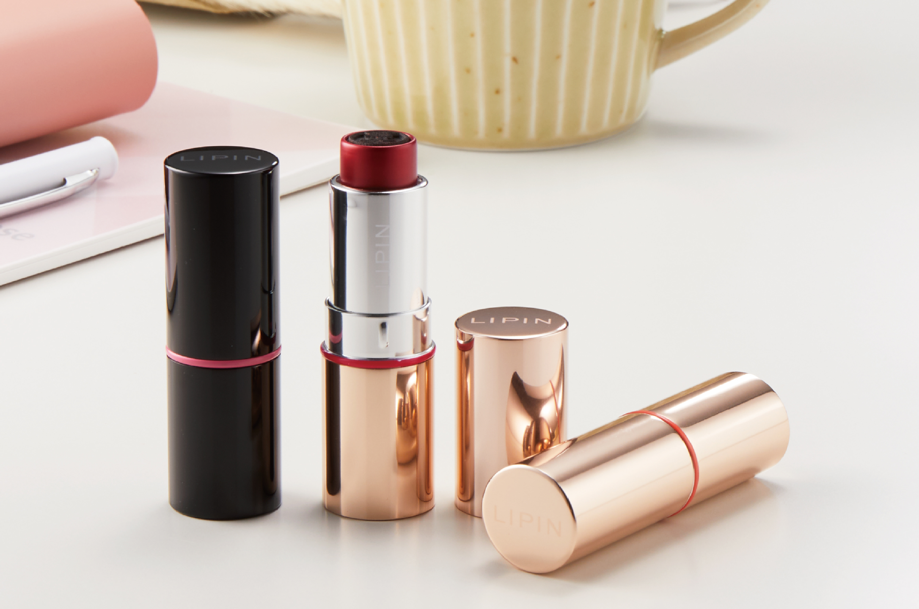 LIPIN(リピン)」シックな新色ブラック登場！ | シヤチハタ株式会社